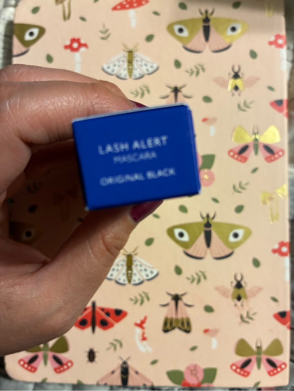 Eyeko London Lash Alert Mascara - Lift & Curl in Original Black - Picture 6 of 9